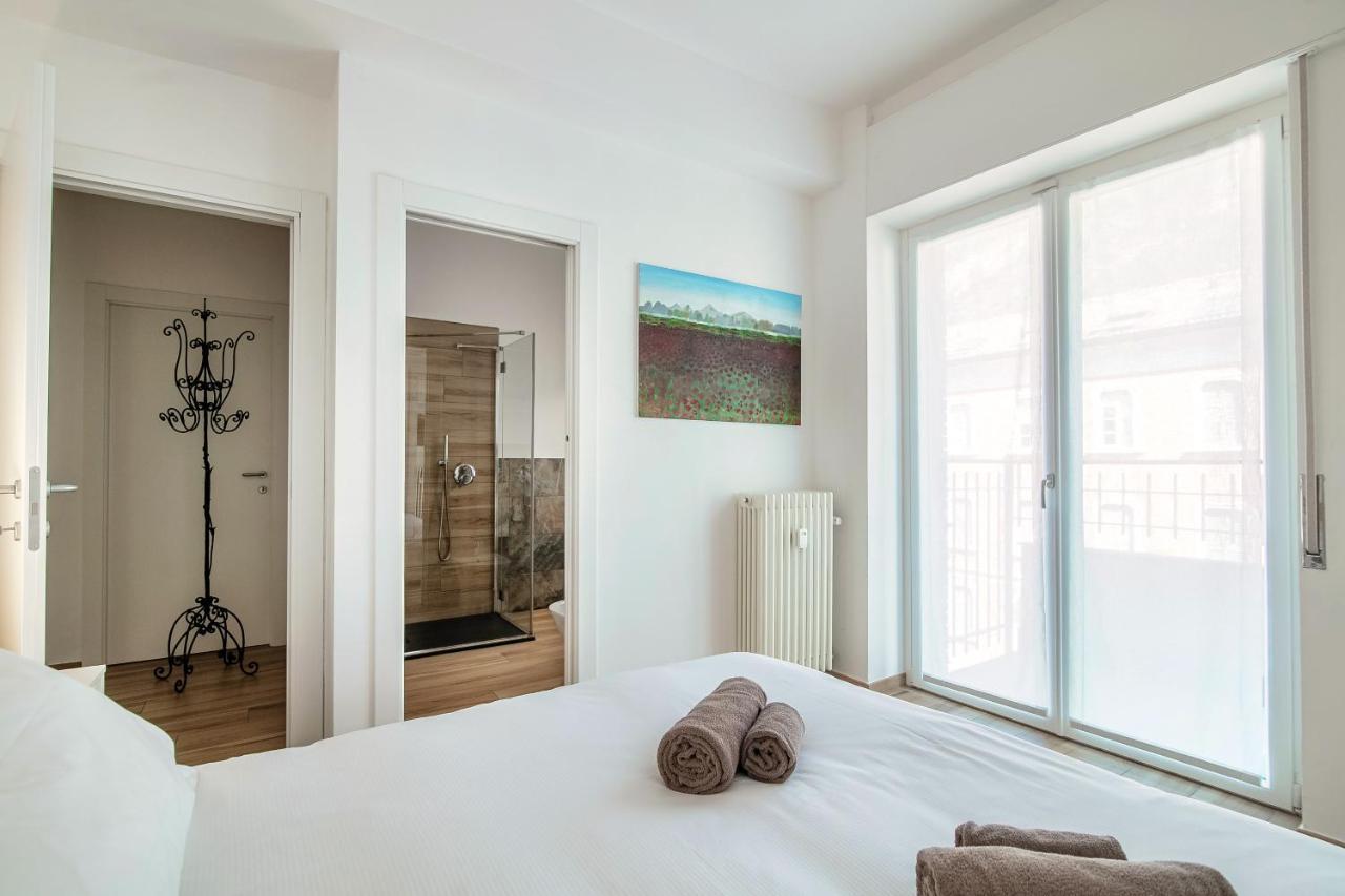 Piazza Roma - The House Of Travelers Appartement Como Buitenkant foto