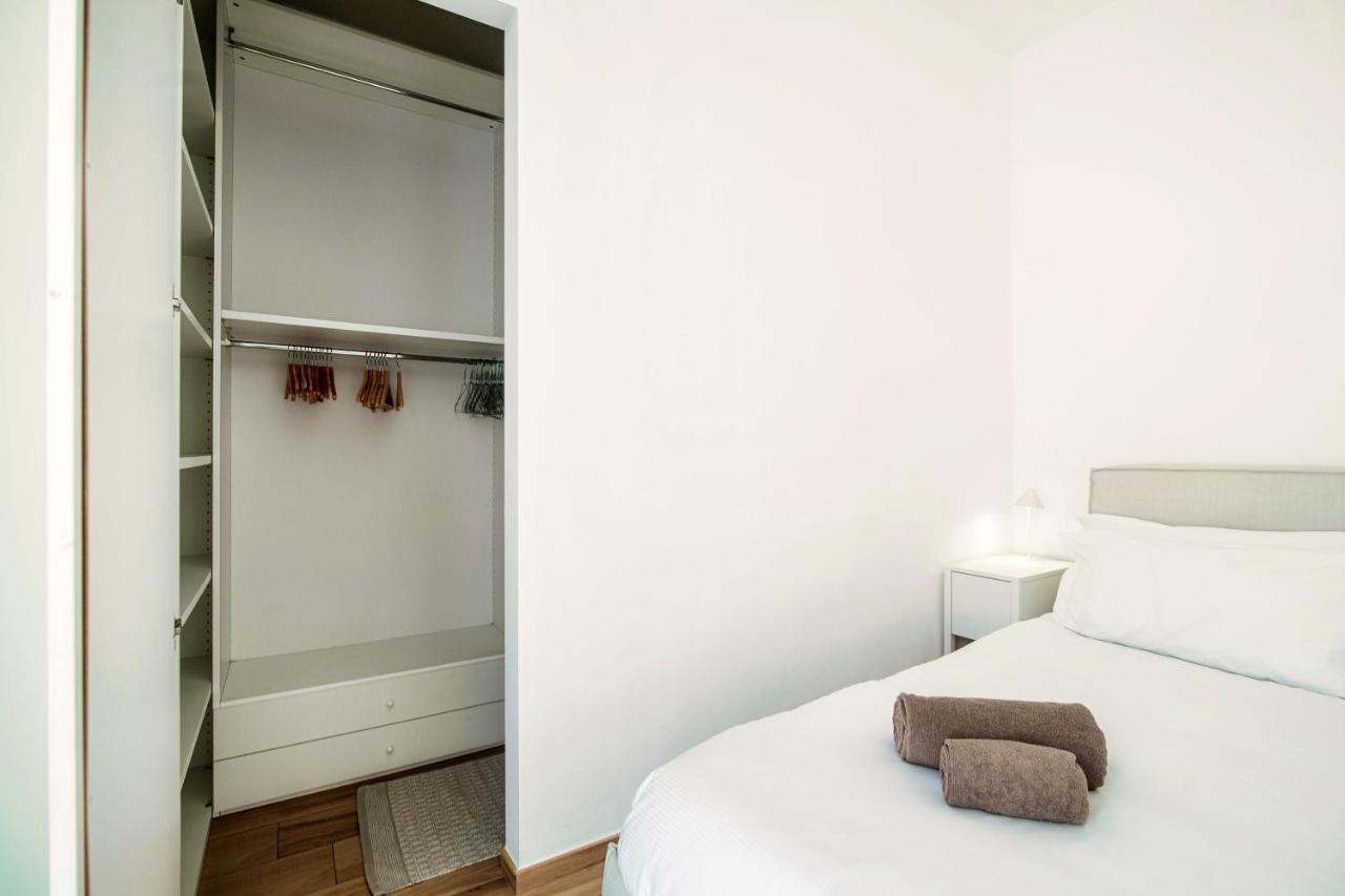 Piazza Roma - The House Of Travelers Appartement Como Buitenkant foto