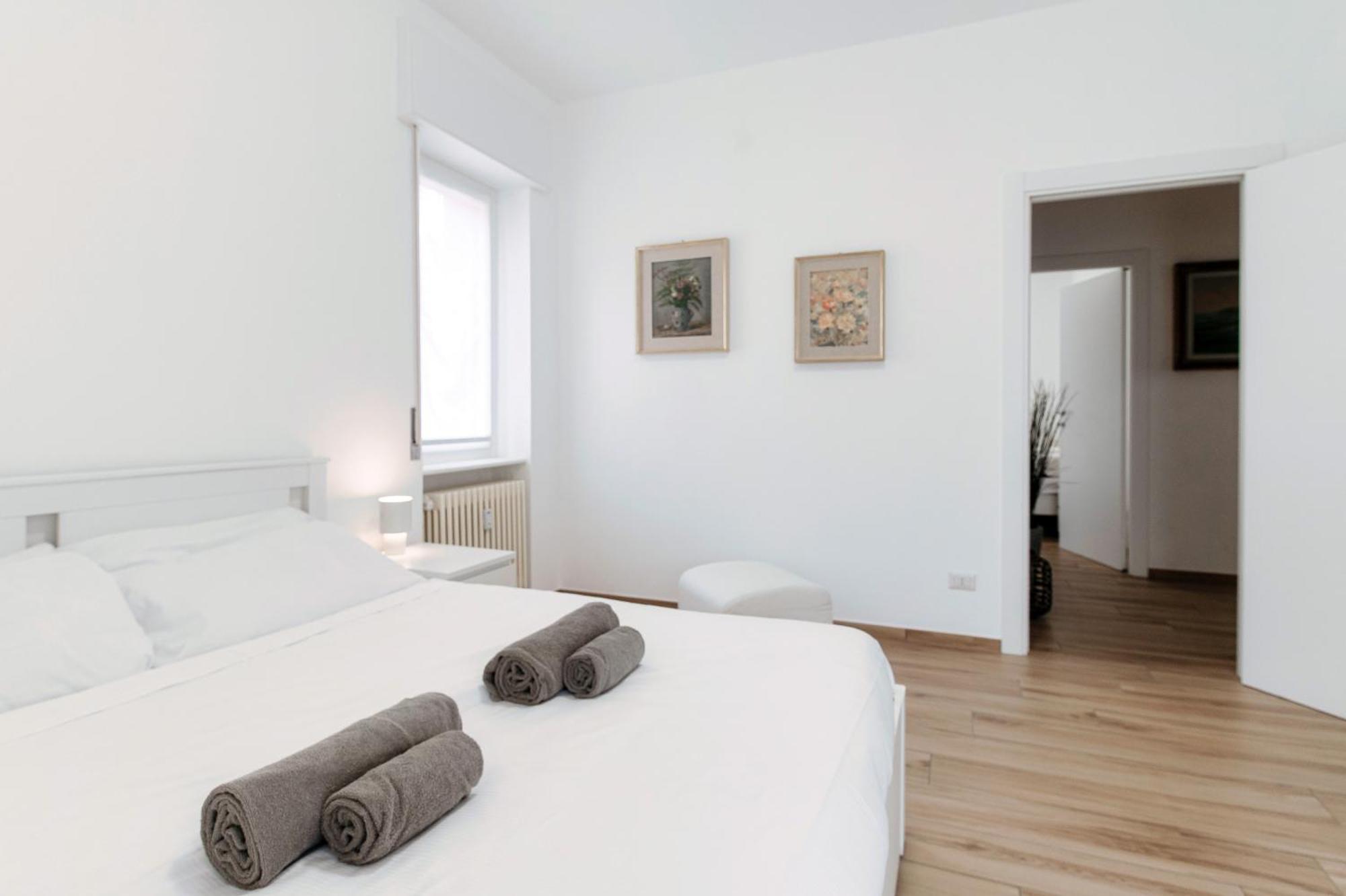Piazza Roma - The House Of Travelers Appartement Como Buitenkant foto
